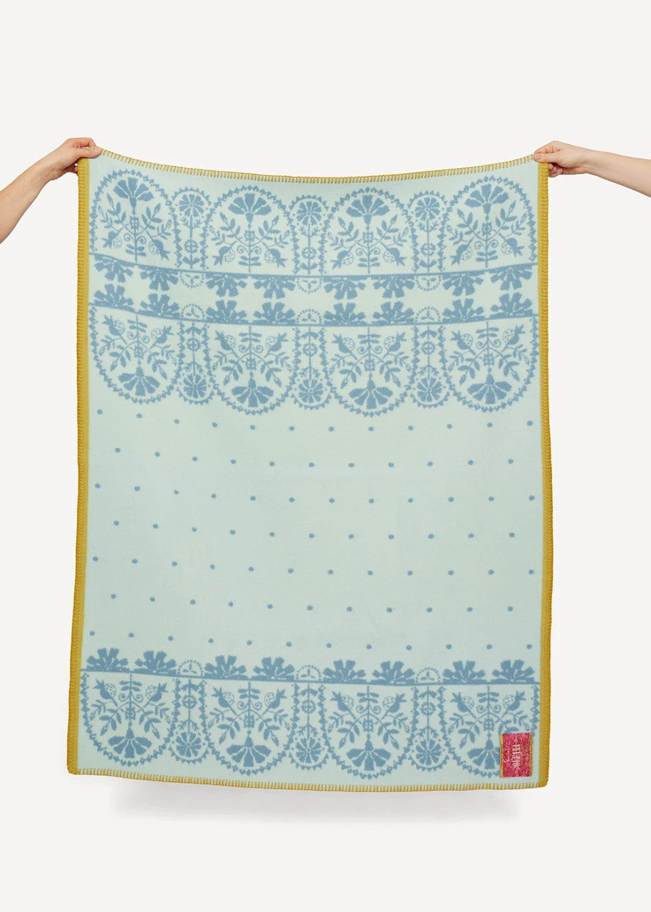 Oleana Lap/Baby Blanket, 208-N Light Blue