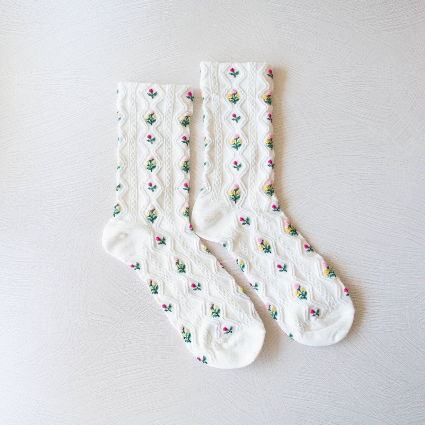 Romantic Floral Casual Socks: White